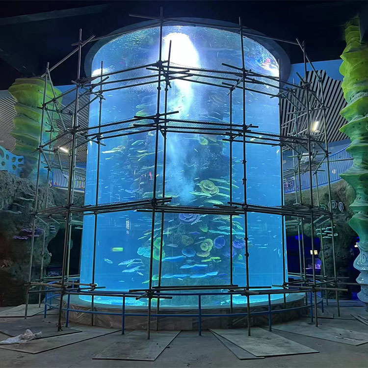 акриловый аквариум